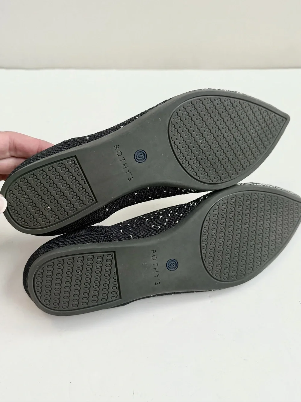 Rothy's Limited Edition The Point Toe Slate Metallic Flats Retired Size 8 NWOB